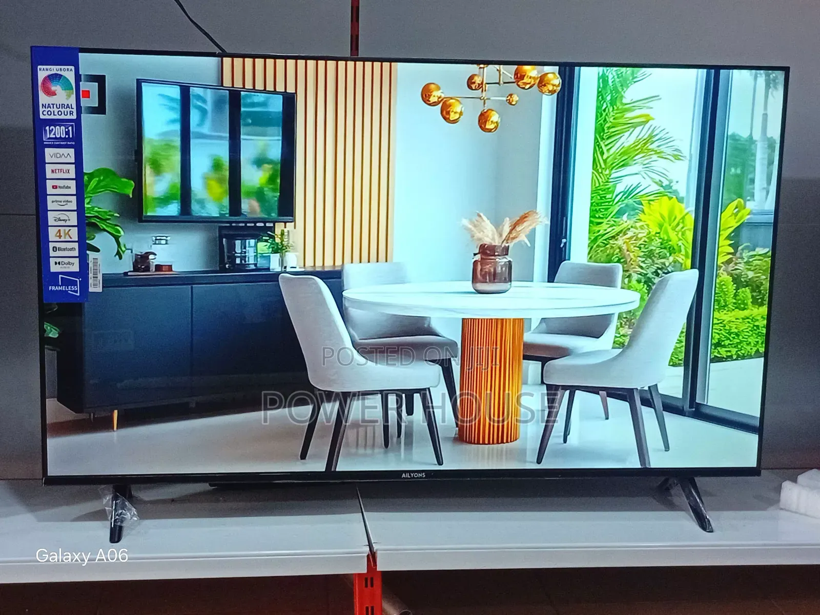 Smart Choice Ailyons 55-Inch Television