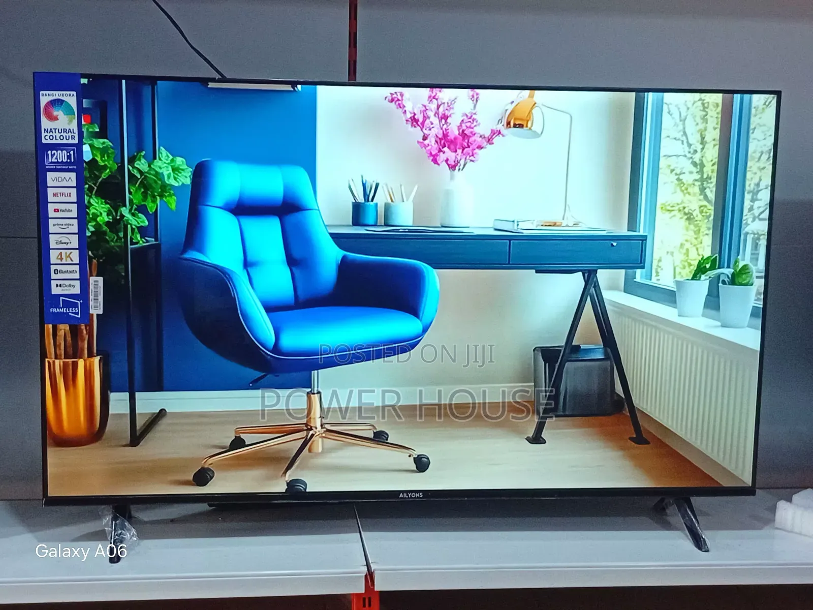 Ailyons 55′′ Screen Built for Smart Viewing