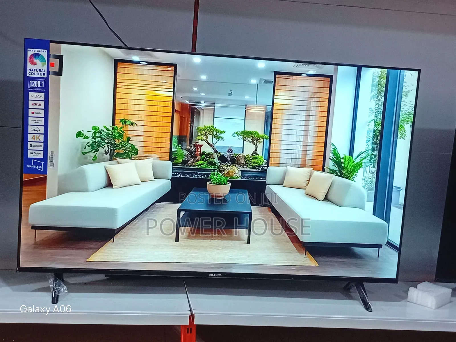 Ailyons 55′′ Smart Tv – Perfect Home Size
