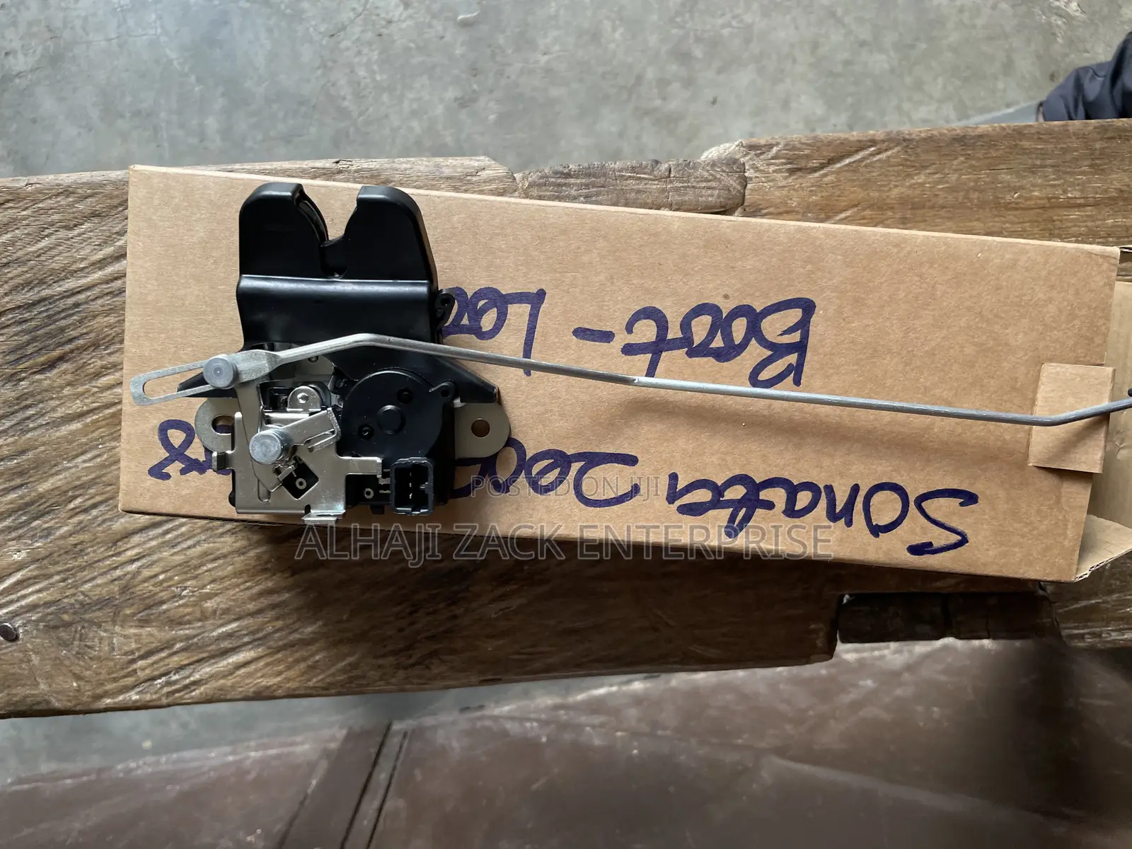 Hyundai Sonata 2006-2008 Boot Lock