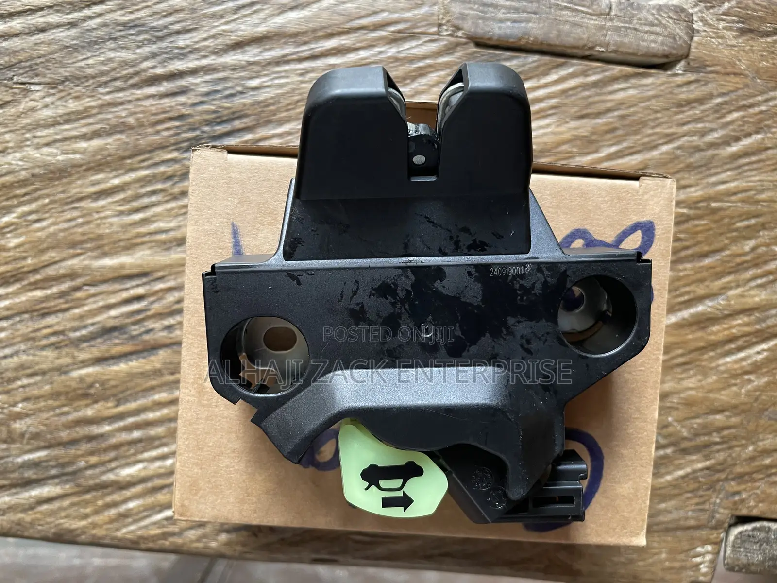 Toyota Corolla 2014-2019 Boot Lock