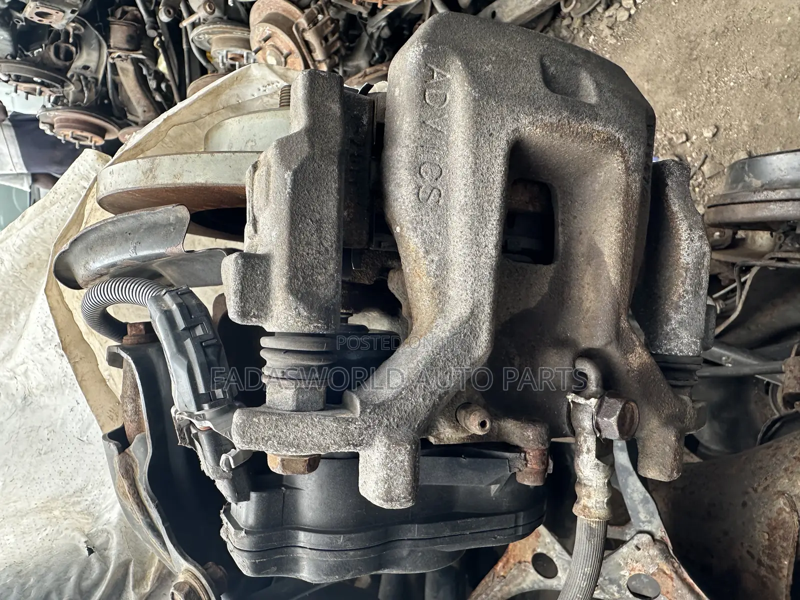 2018/2019 Toyota Camry Back Axle Complete