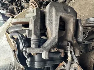 2018/2019 Toyota Camry Back Axle Complete