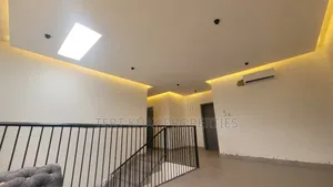 4bdrm House in Adenta for sale