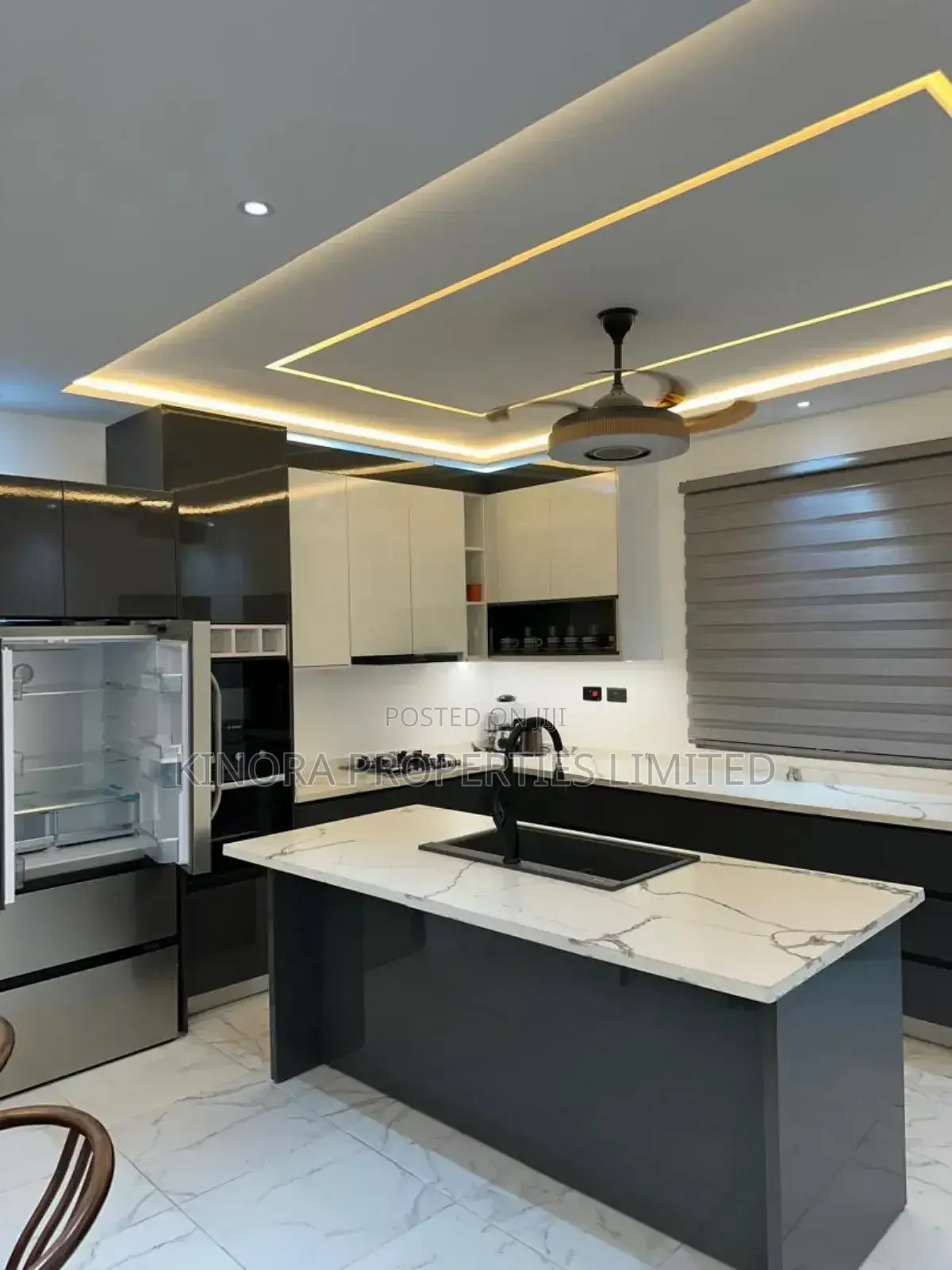 Furnished 4bdrm Duplex in Cantonment, Cantonments for sale