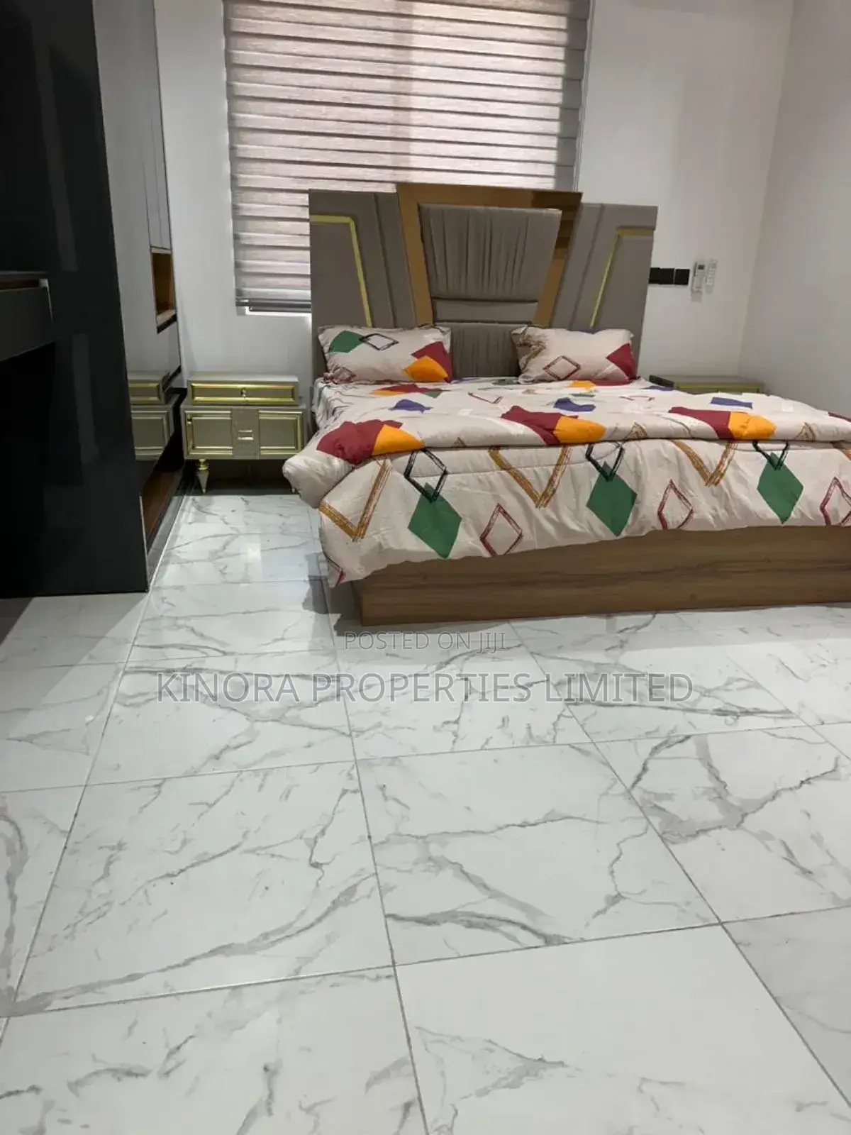 Furnished 4bdrm Duplex in Cantonment, Cantonments for sale