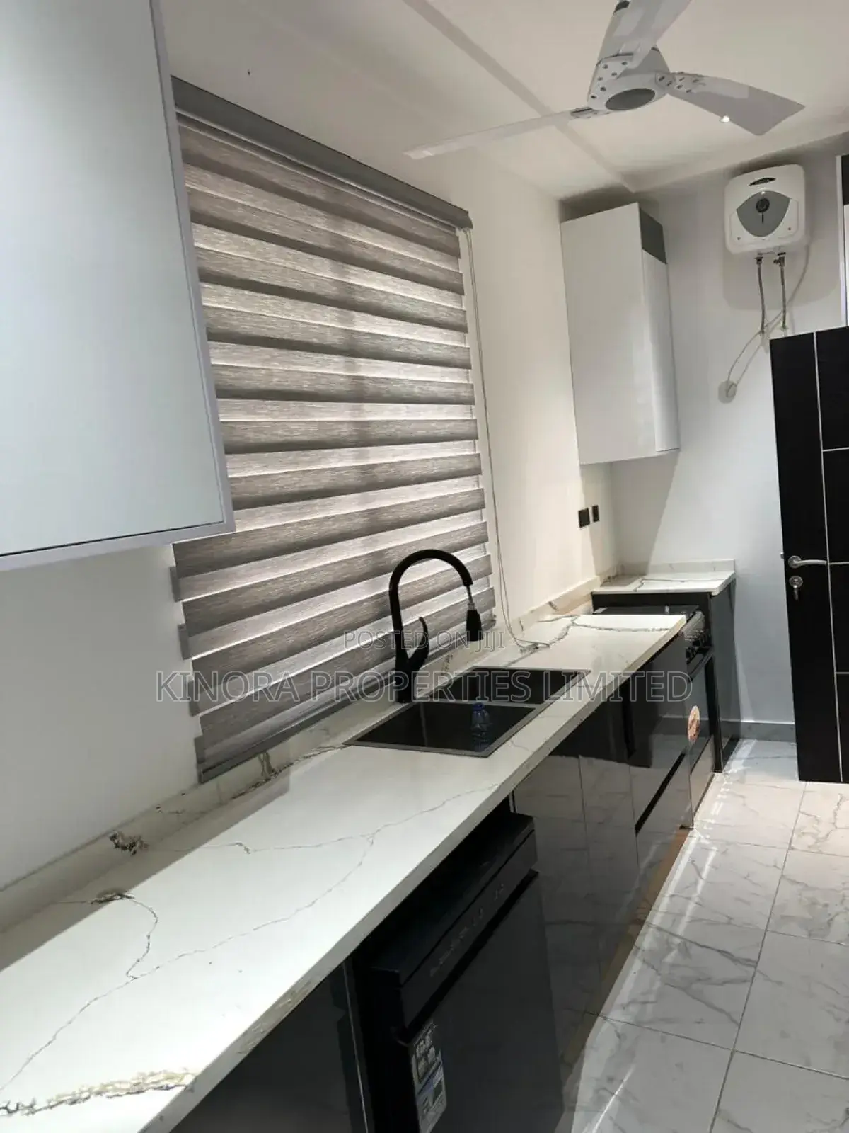 Furnished 4bdrm Duplex in Cantonment, Cantonments for sale