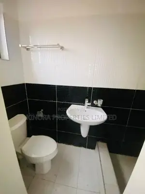 2bdrm Duplex in Oyarifa for sale