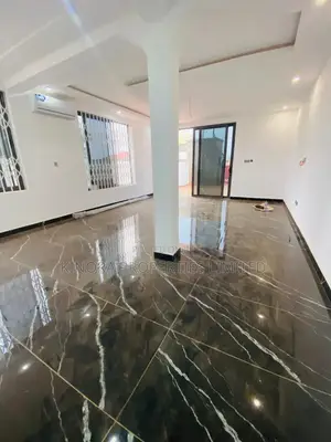 2bdrm Duplex in Oyarifa for sale