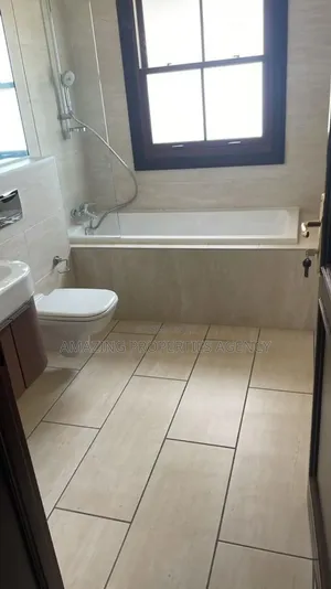 5bdrm House in Trasacco, East Legon for sale