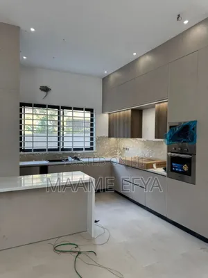 4bdrm House in Spintex for sale