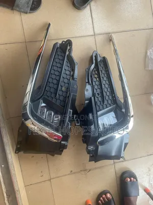 Acura MDX 2020 Fog Lamp and Cover