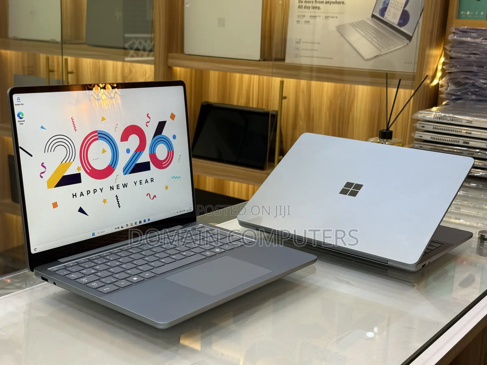 New Microsoft Surface Laptop 16GB Qualcomm Snapdragon X Plus SSD 512GB