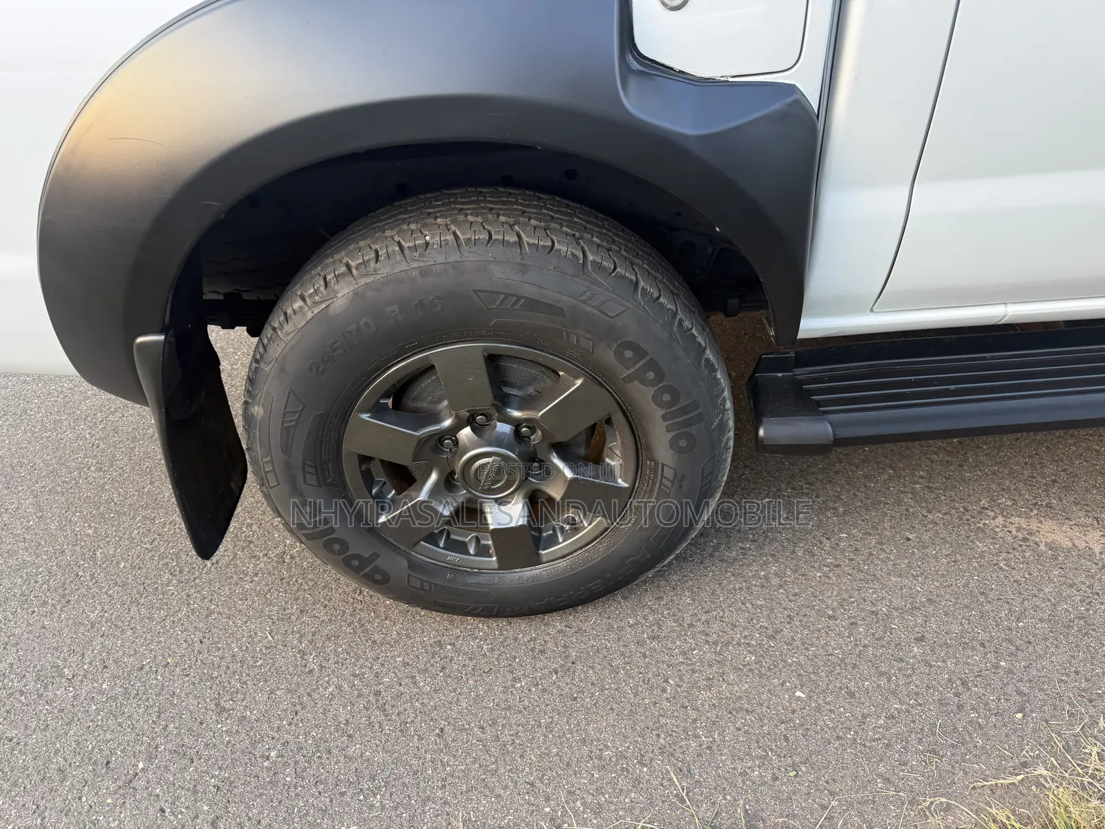 Nissan Hardbody 2019 White