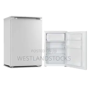 PKM Ks115ew Compact Freestanding Fridge With a Small Freezer