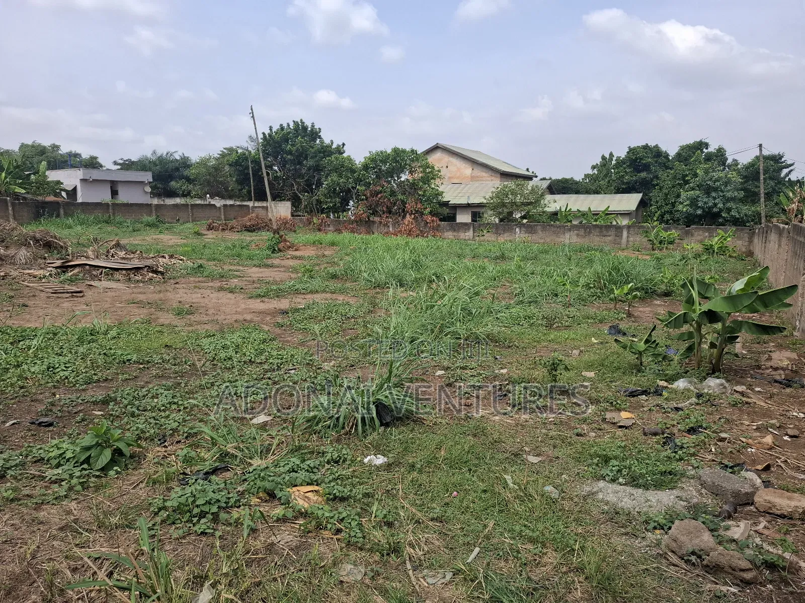 One Full Plot of Land for Sale in Ahodwo Daban