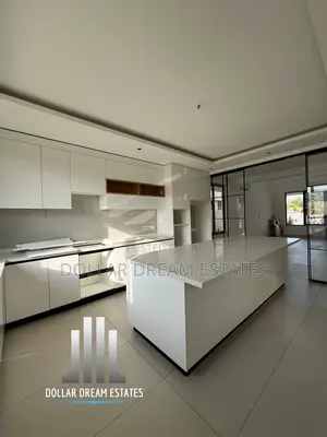 4bdrm House in Adjiriganor for rent