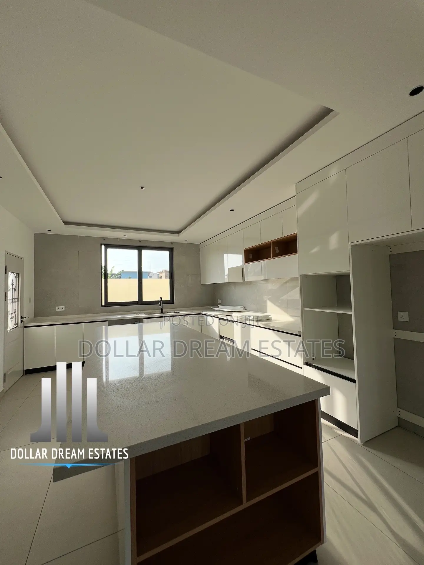 4bdrm House in Adjiriganor for rent