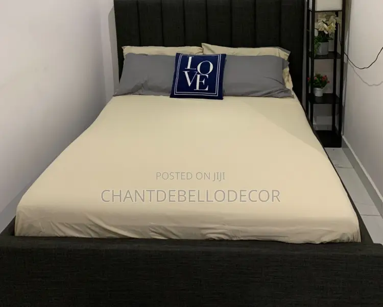 7-piece Removable King Size Duvet Set Comes With Supper King Bedsheet