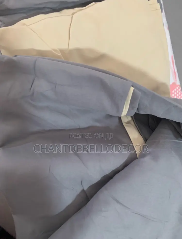 7-piece Removable King Size Duvet Set Comes With Supper King Bedsheet