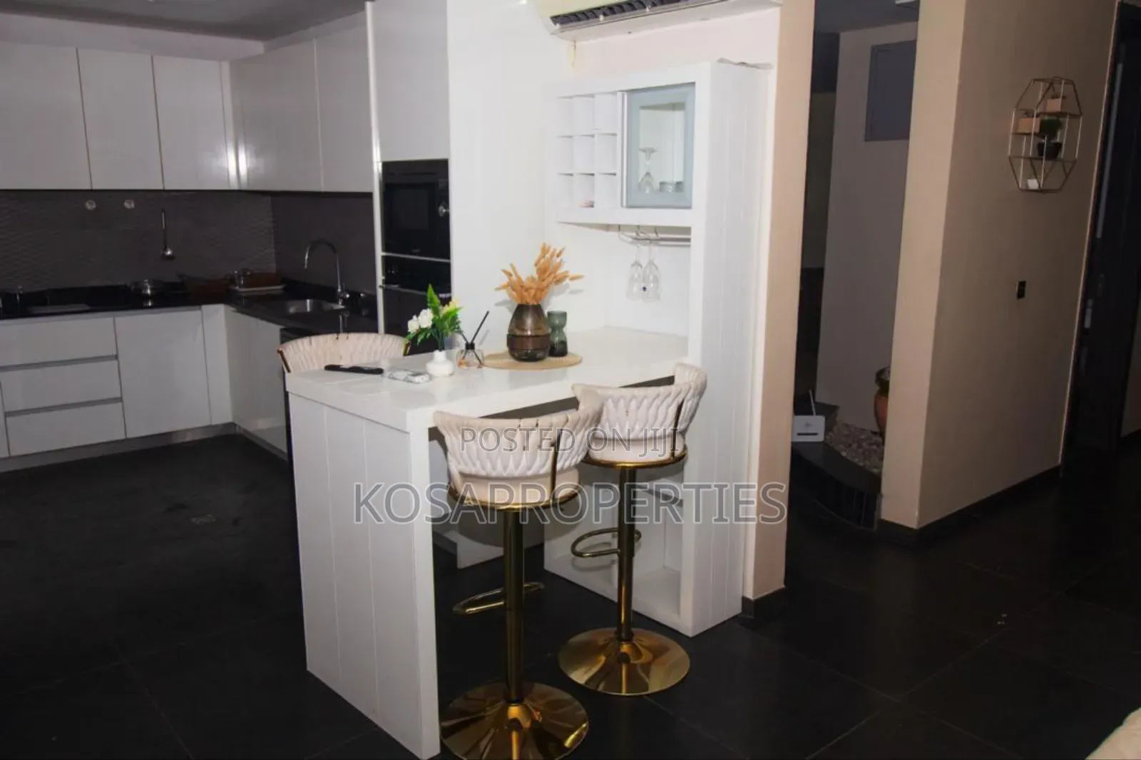 Furnished 3bdrm Apartment in Dzorwulu, Dworwulu for sale