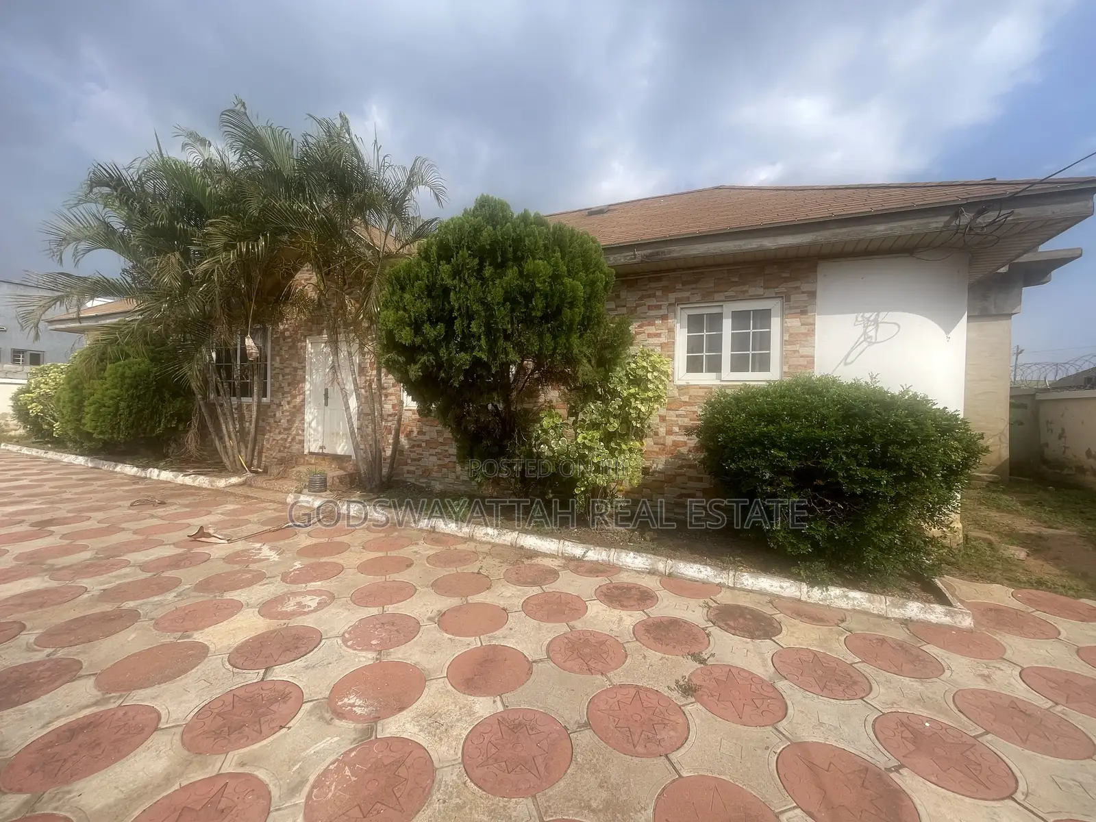 2bdrm House in East Legon, Adjiriganor for rent