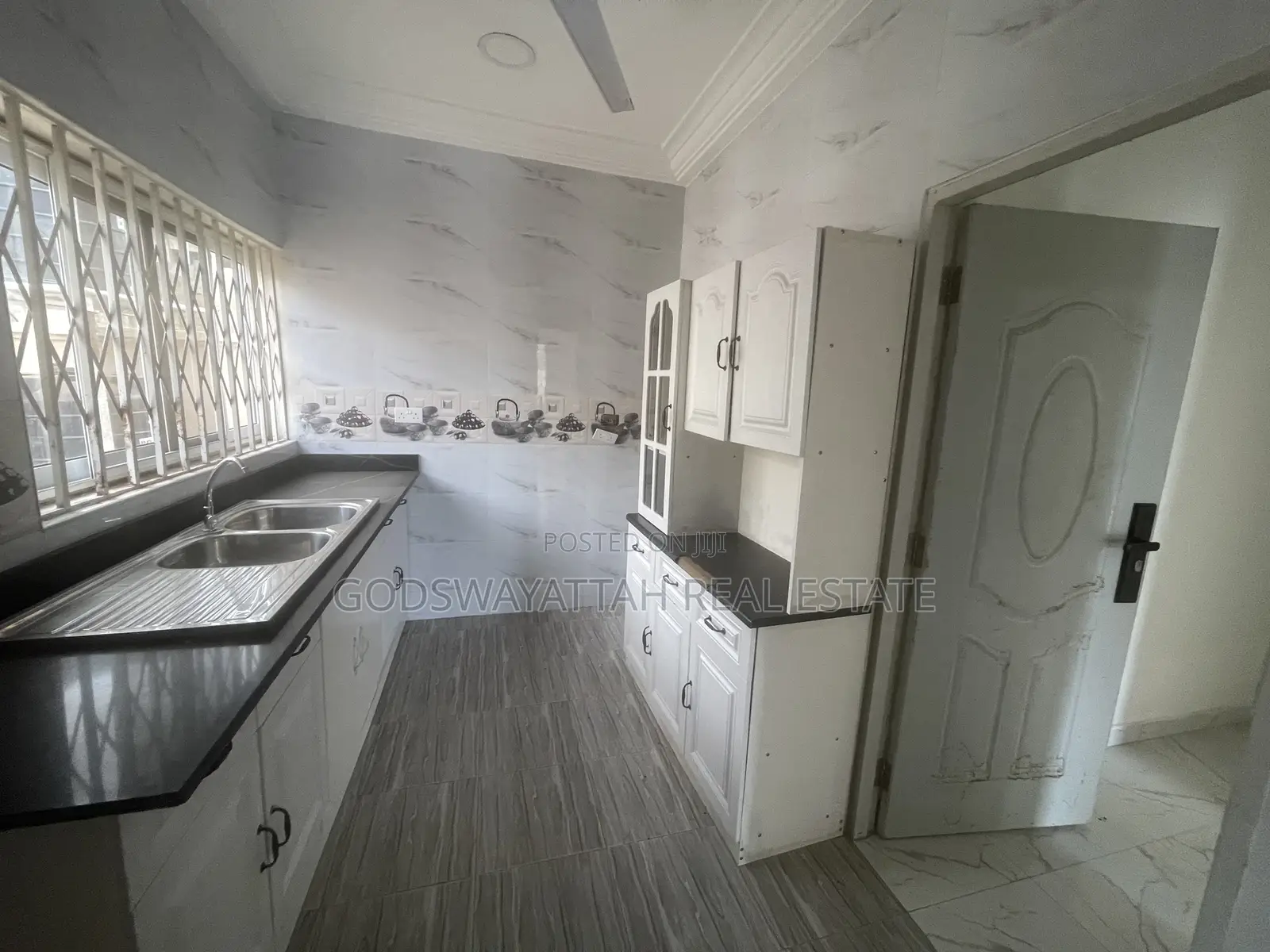 3bdrm House in East Legon, Adjiriganor for rent