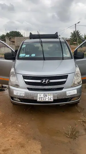 Hyundai Starex 2009 Silver