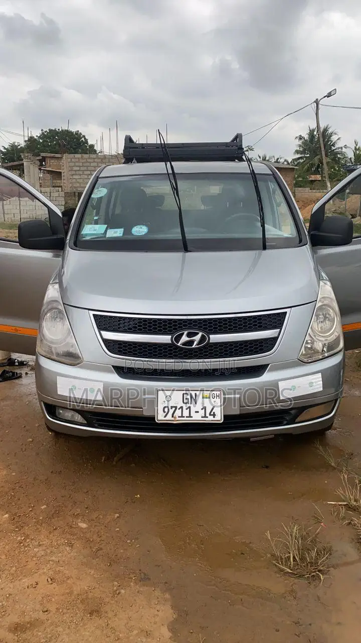 Hyundai Starex 2009 Silver