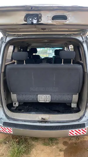Hyundai Starex 2009 Silver
