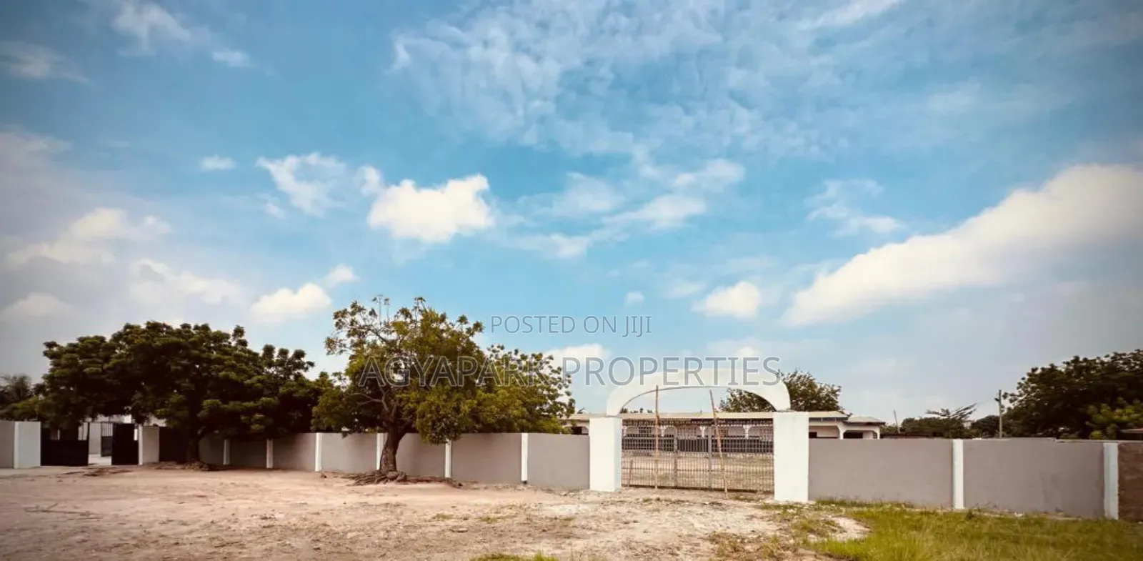 11 Classroom Block on 2 and Half Acre
