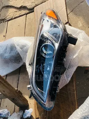 All Cars Headlight and Taillight