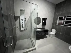 5bdrm Duplex in Mile 7 for sale