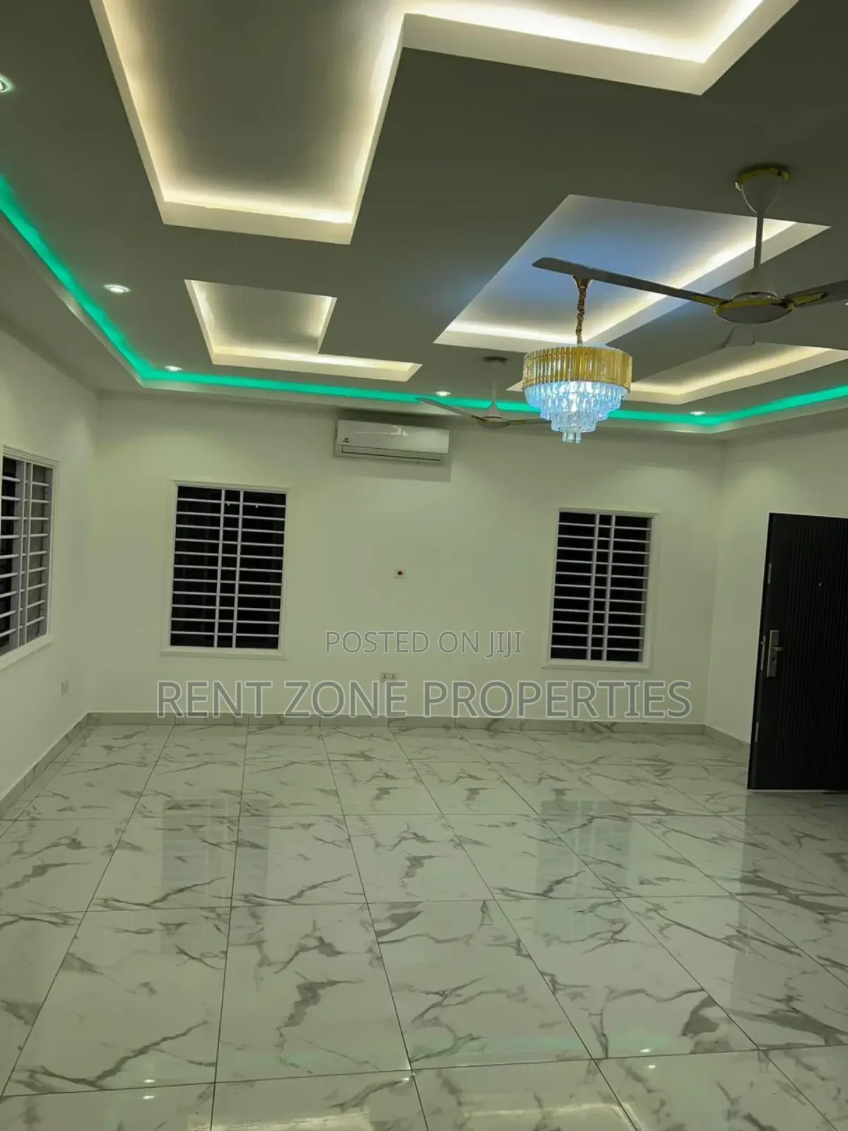 5bdrm Duplex in Mile 7 for sale