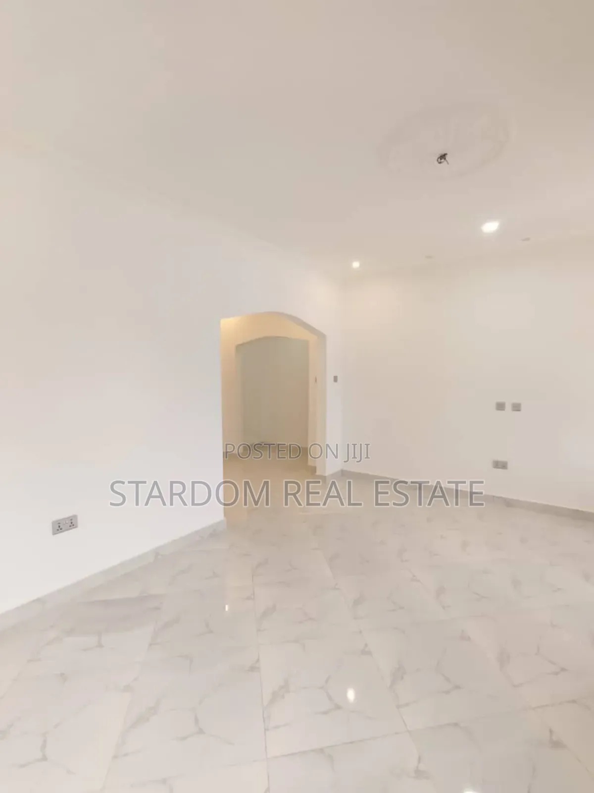 3bdrm Bungalow in Amrahia, Adenta for sale