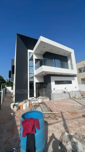 4bdrm House in Fafraha $320,000, Adenta for sale