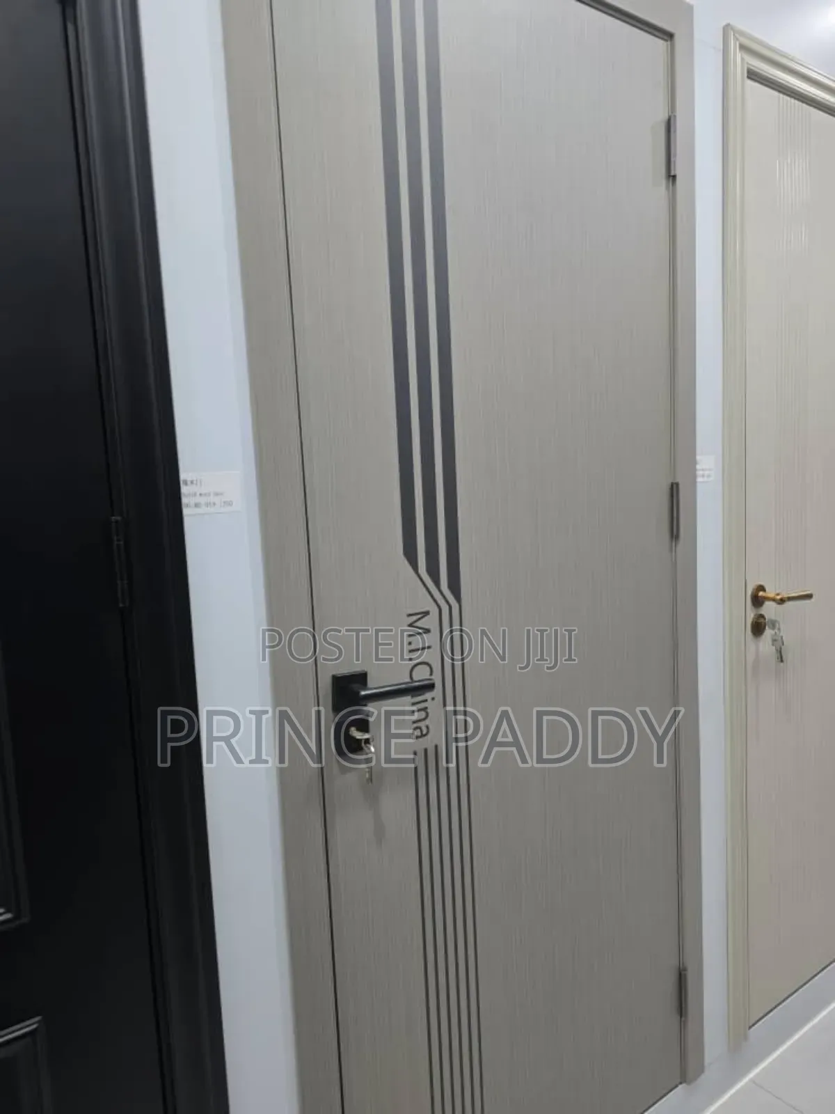 Special Wooden Door With Frame and Handle