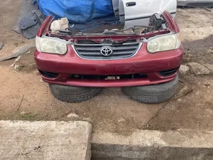 Corolla 2001 Front Cut