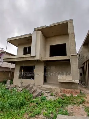4bdrm Townhouse/Terrace in Kofisela Properties, North Legon for sale