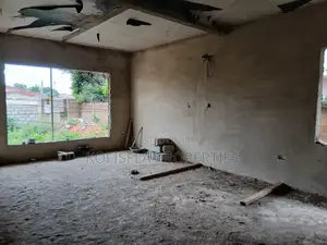 4bdrm Townhouse/Terrace in Kofisela Properties, North Legon for sale