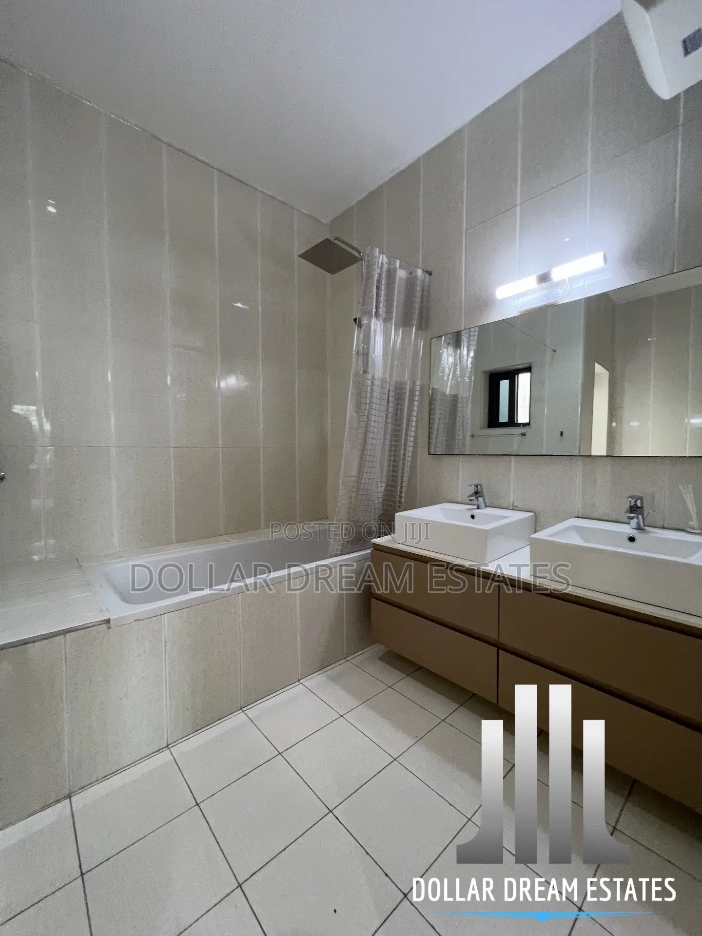 3bdrm Townhouse / Terrace in East Legon for rent