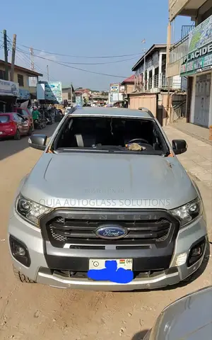 2021 Ford Ranger Windscreen Available