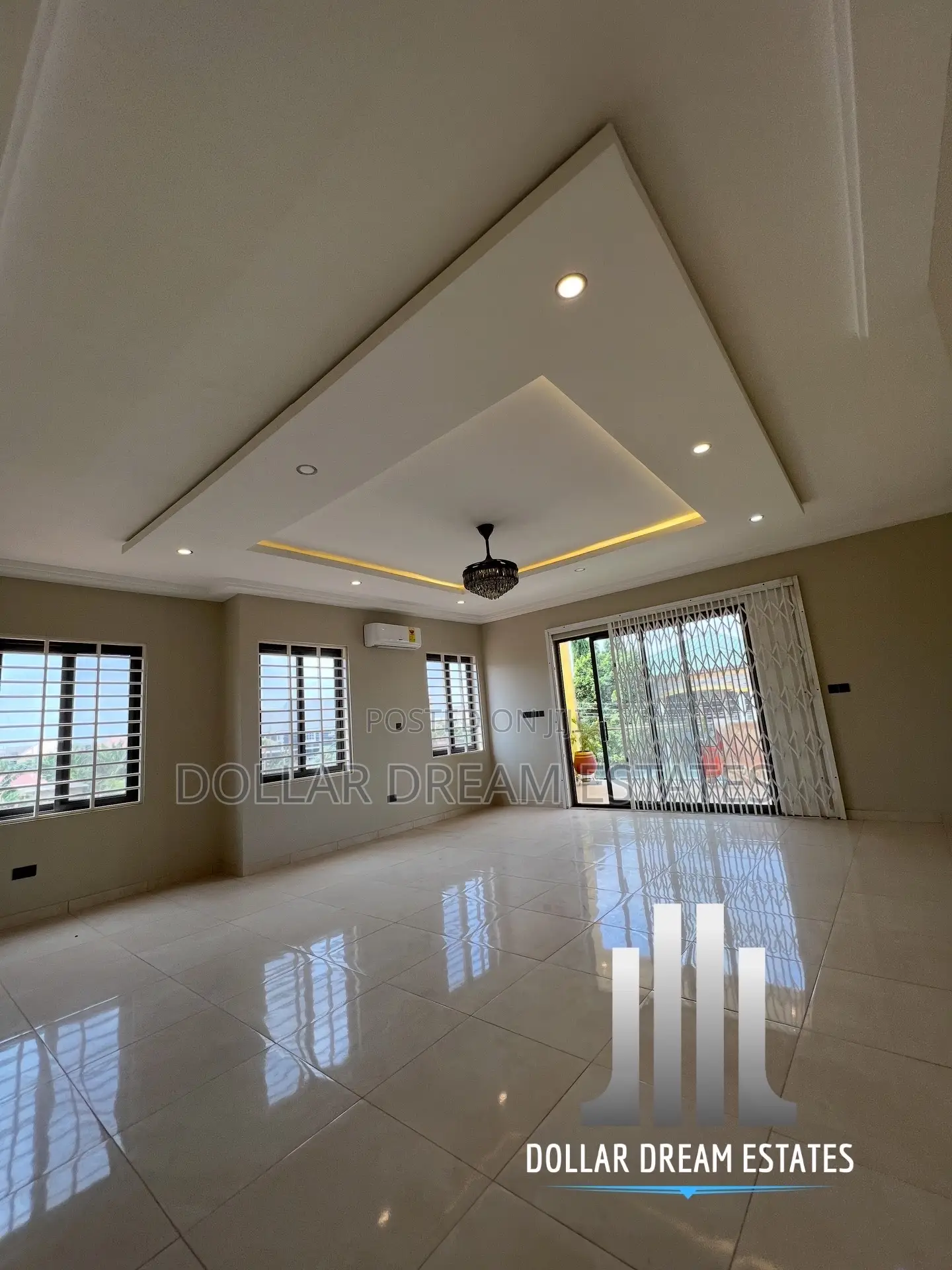 3bdrm Apartment in Old Ashomang for rent