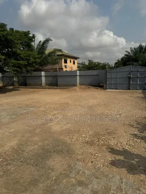 4bdrm Apartment in Kg.Franco Properties, Dansoman for rent