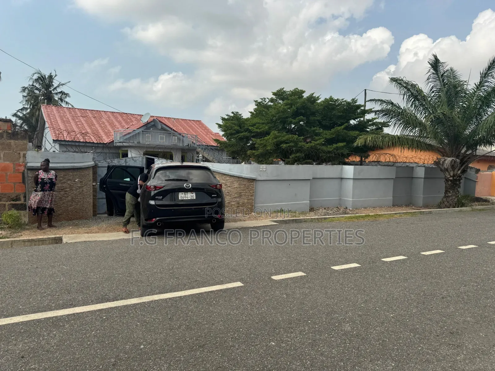 4bdrm Apartment in Kg.Franco Properties, Dansoman for rent