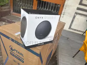 Onyx Studio 9 Bluetooth Speaker Rich Dynamic Audio