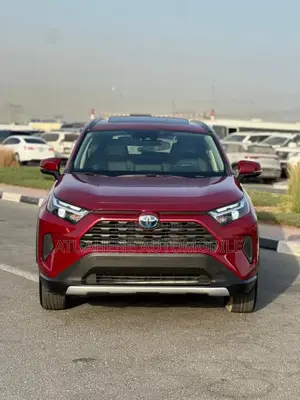 Toyota RAV4 XLE AWD 2023 Red