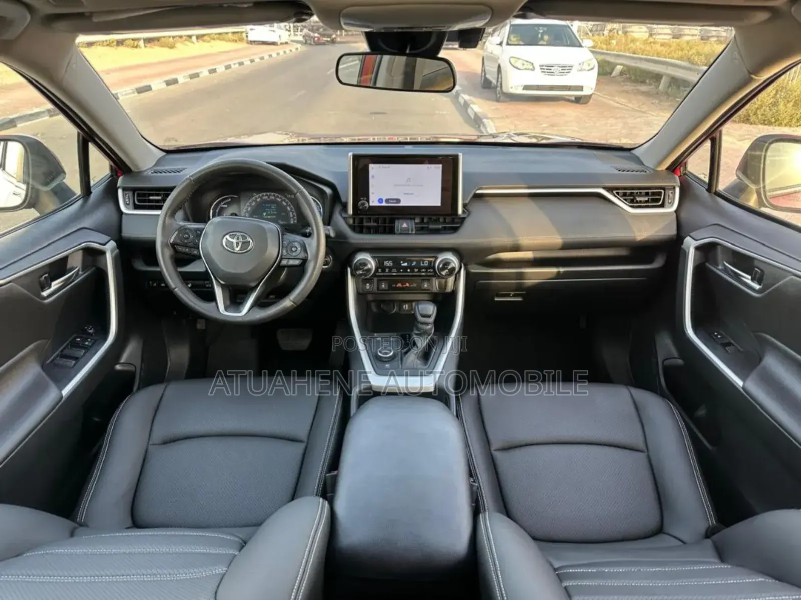 Toyota RAV4 XLE AWD 2023 Red