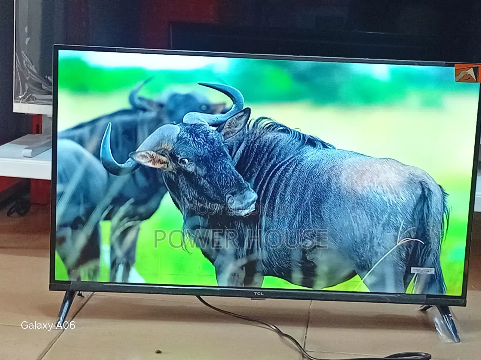 TCL 32 Inches Smart Tv for Daily Viewing