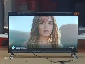 Enjoy Streaming on TCL 32" Smart Tv